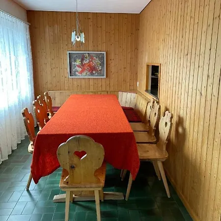 Haus Pramalinis 아파트 다보스